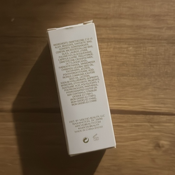 *NEW* Mischo Beauty Contour Stick - Picture 4 of 6